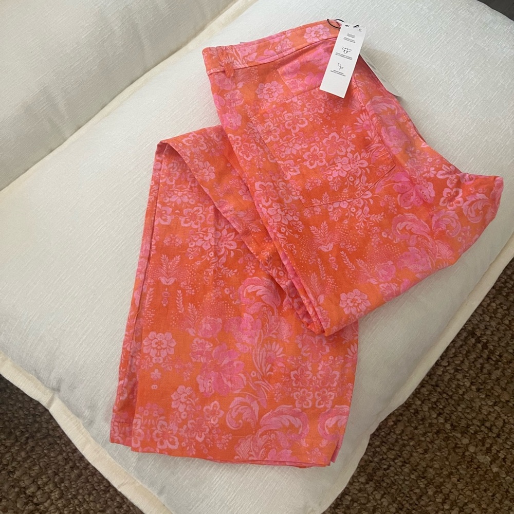 Zara pants size L, New with Tags!!